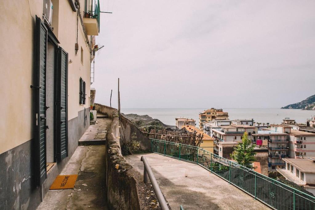Casa Del Lazzaro Villa Maiori Esterno foto